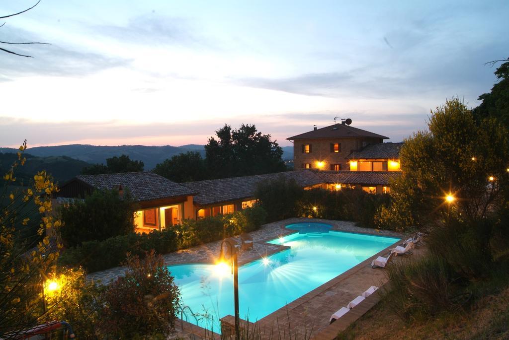 Le Torracce Agriturismo Olistico Hotel Valfabbrica Exterior foto