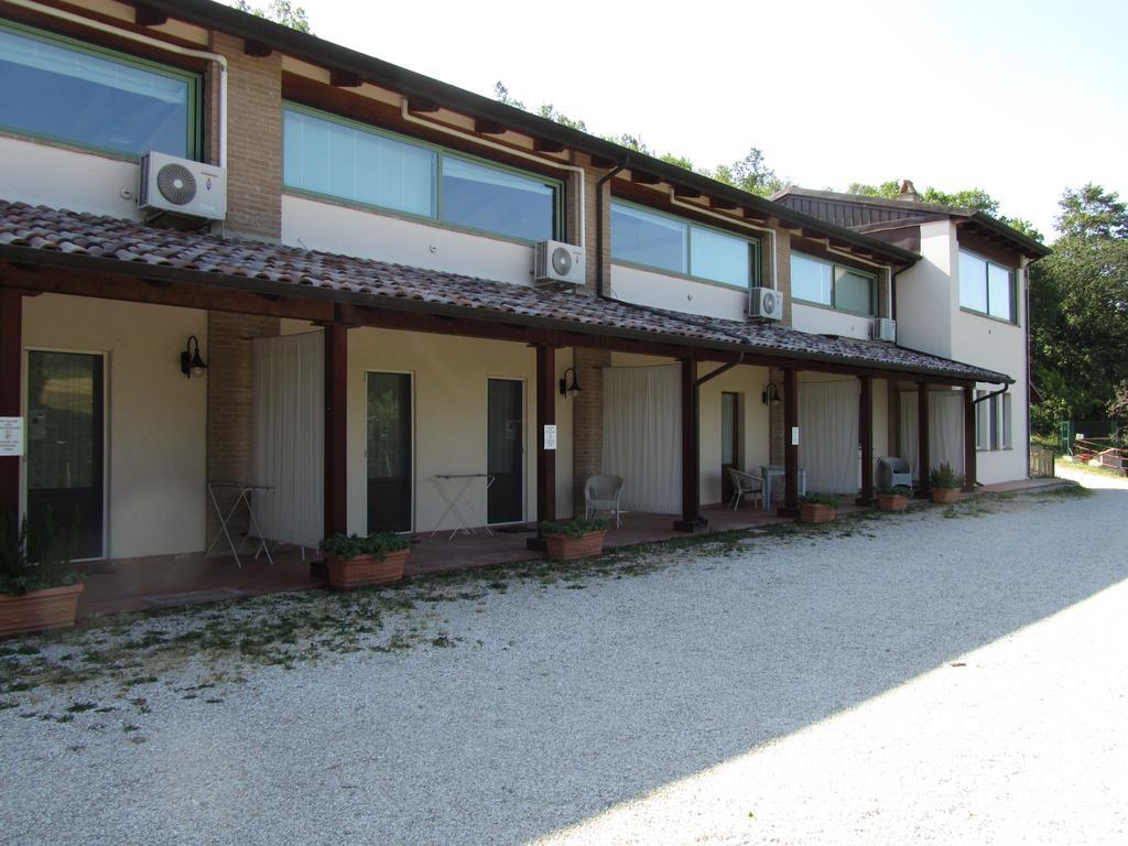 Le Torracce Agriturismo Olistico Hotel Valfabbrica Exterior foto